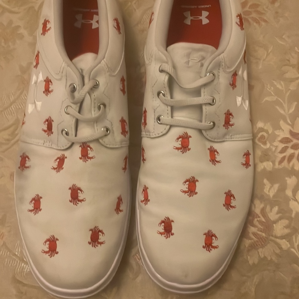 Under armor - Picture 2 of 6